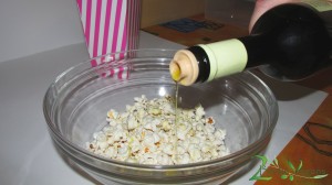 Vegan Cheddar Popcorn Instructions Olive Oil stage