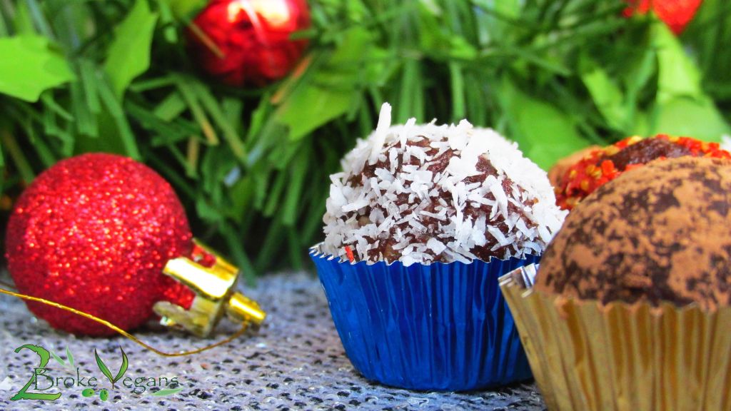 Luscious Raw Vegan Chocolate Truffles Gluten Free Dairy Free Soy Free Recipe Christmas Festivus Holiday